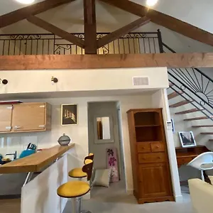 Appartement Neuf Et Très Calme, Avignon